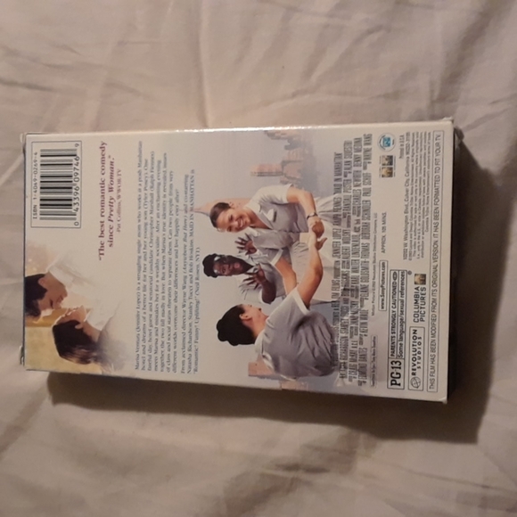 Maid in Manhattan Columbia pictures VHS video tape - Picture 3 of 3